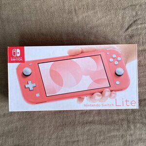 Like New Nintendo Switch Lite 32 GB Pink w/ Donkey Kong